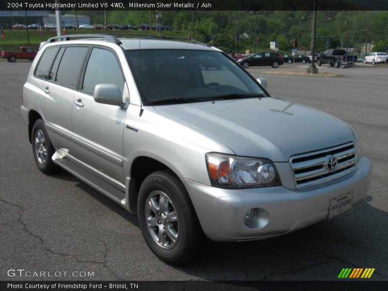 Millenium Silver Metallic / Ash 2004 Toyota Highlander Limited V6 4WD
