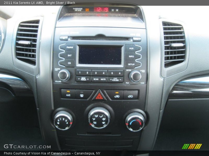 Bright Silver / Black 2011 Kia Sorento LX AWD