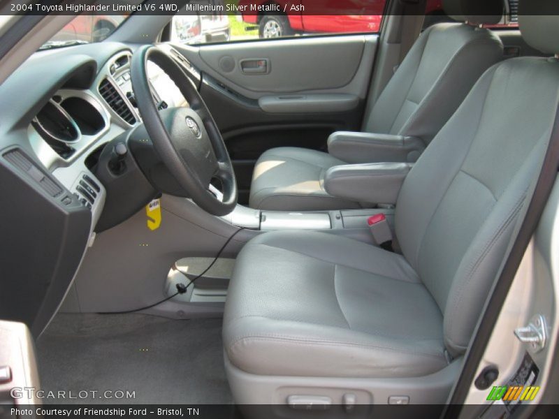 Millenium Silver Metallic / Ash 2004 Toyota Highlander Limited V6 4WD