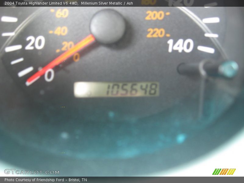 Millenium Silver Metallic / Ash 2004 Toyota Highlander Limited V6 4WD