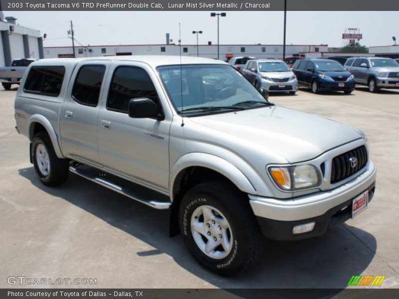Front 3/4 View of 2003 Tacoma V6 TRD PreRunner Double Cab