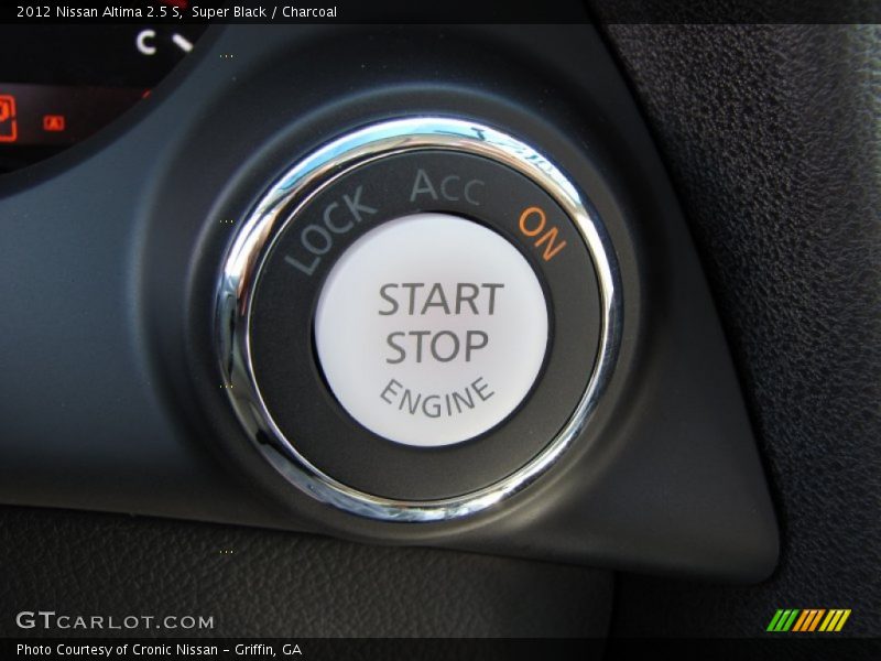 Super Black / Charcoal 2012 Nissan Altima 2.5 S