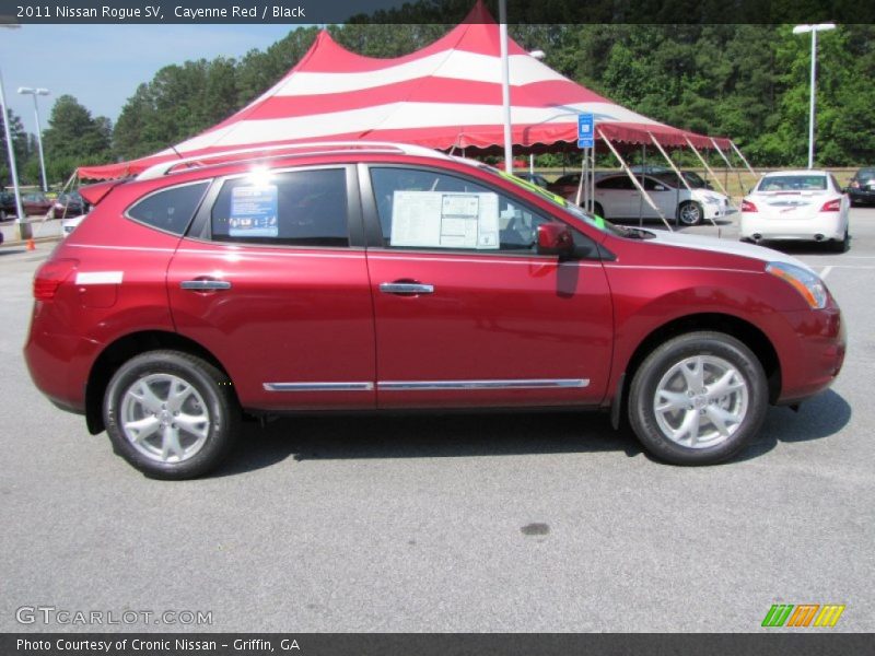 Cayenne Red / Black 2011 Nissan Rogue SV