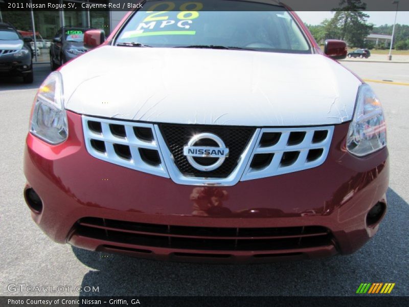Cayenne Red / Black 2011 Nissan Rogue SV