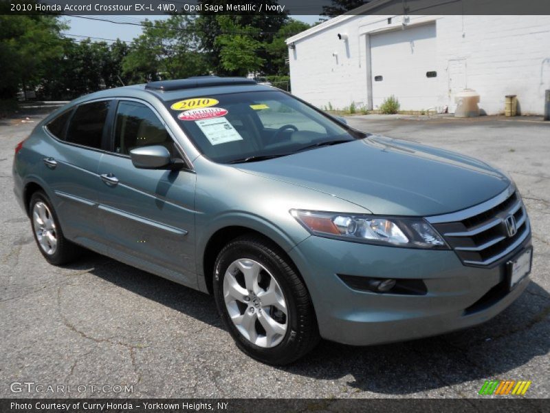 Front 3/4 View of 2010 Accord Crosstour EX-L 4WD