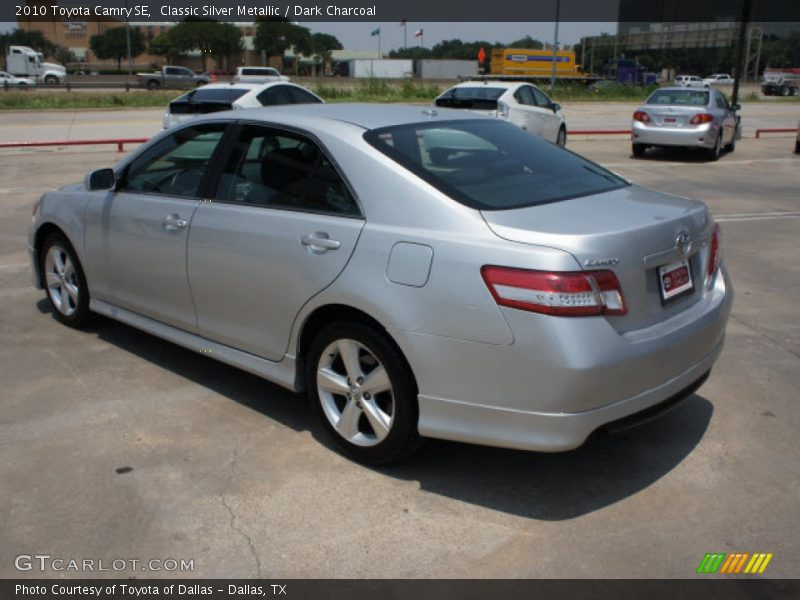 Classic Silver Metallic / Dark Charcoal 2010 Toyota Camry SE