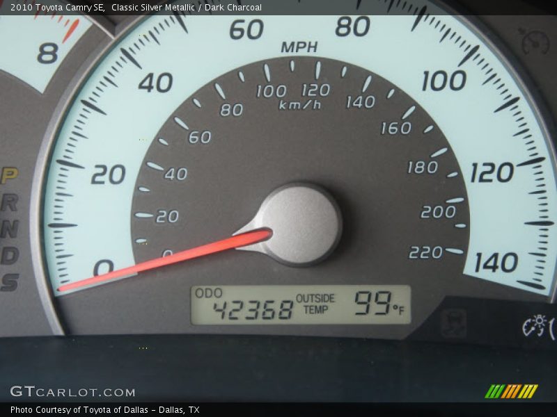 Classic Silver Metallic / Dark Charcoal 2010 Toyota Camry SE