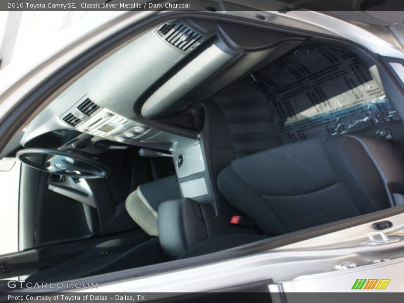 Classic Silver Metallic / Dark Charcoal 2010 Toyota Camry SE