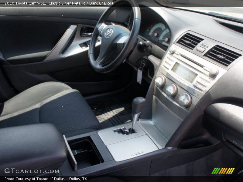 Classic Silver Metallic / Dark Charcoal 2010 Toyota Camry SE