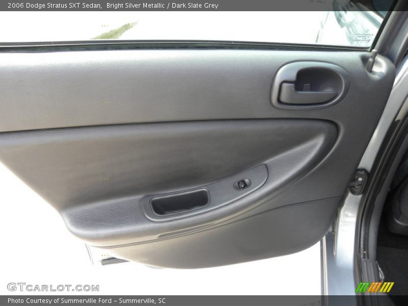 Bright Silver Metallic / Dark Slate Grey 2006 Dodge Stratus SXT Sedan
