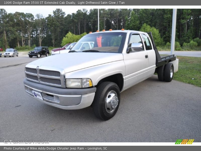 Light Driftwood Satin Glow / Tan 1996 Dodge Ram 3500 ST Extended Cab Dually