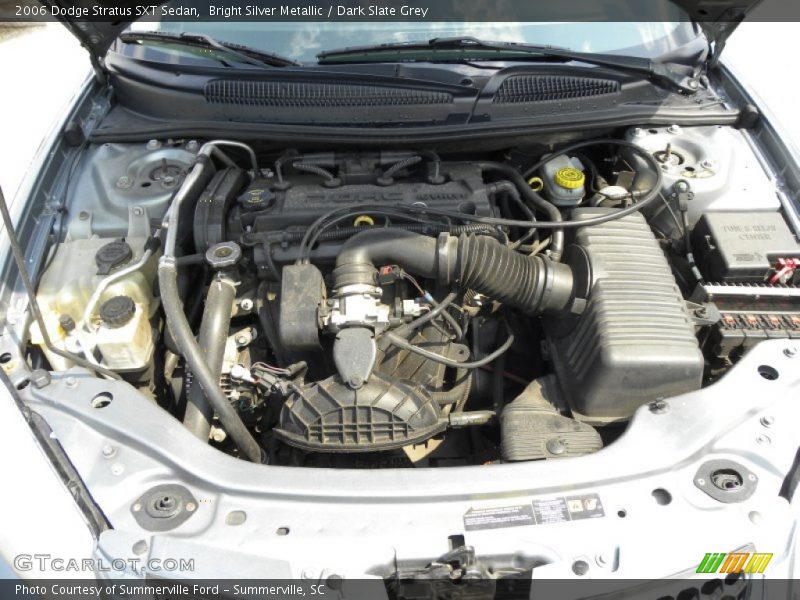 Bright Silver Metallic / Dark Slate Grey 2006 Dodge Stratus SXT Sedan