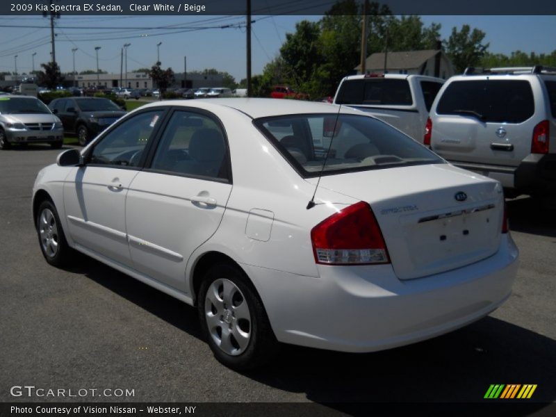 Clear White / Beige 2009 Kia Spectra EX Sedan