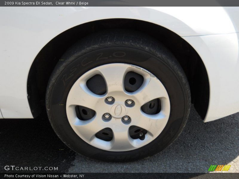Clear White / Beige 2009 Kia Spectra EX Sedan