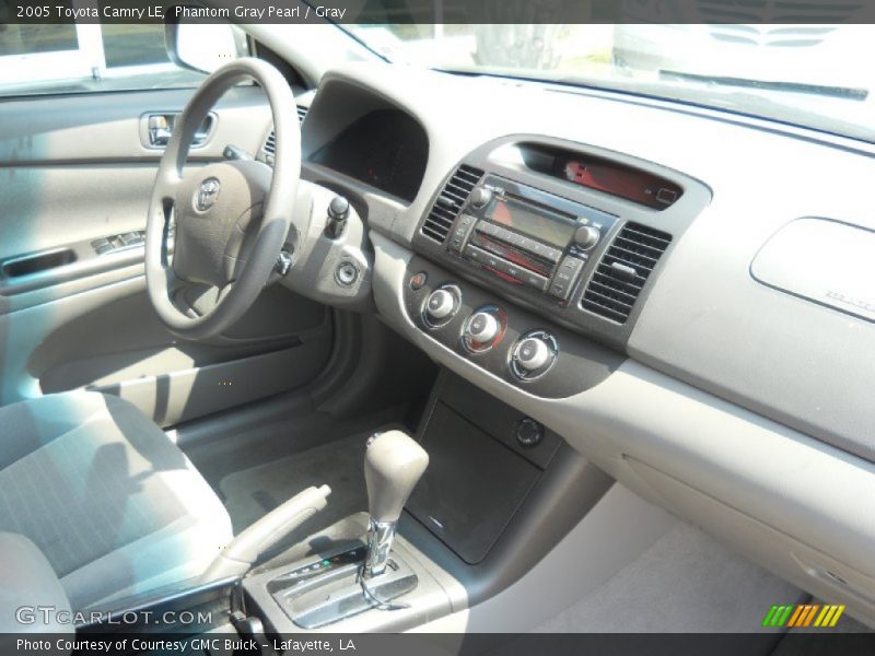 Phantom Gray Pearl / Gray 2005 Toyota Camry LE