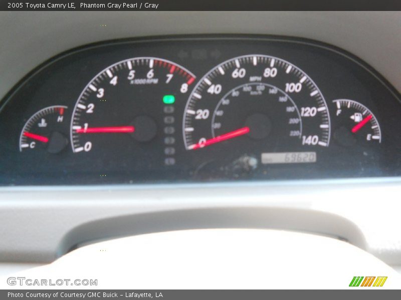 Phantom Gray Pearl / Gray 2005 Toyota Camry LE