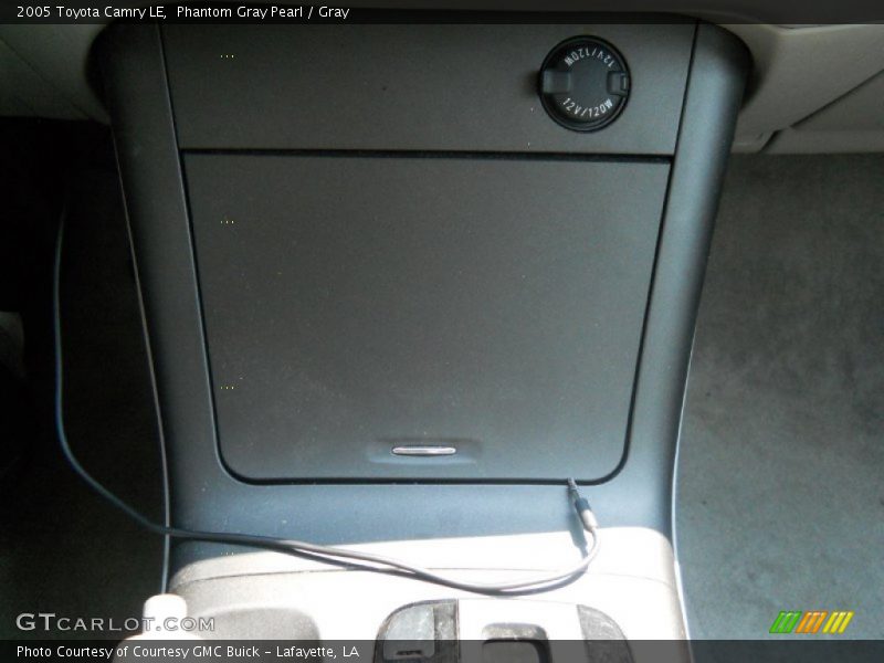 Phantom Gray Pearl / Gray 2005 Toyota Camry LE