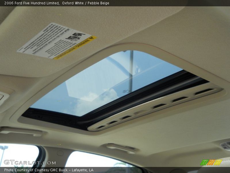 Oxford White / Pebble Beige 2006 Ford Five Hundred Limited