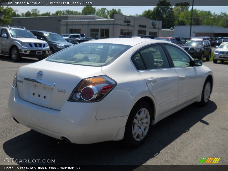 Winter Frost Pearl / Blond 2009 Nissan Altima 2.5 S