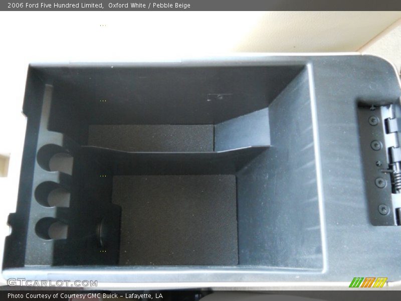 Oxford White / Pebble Beige 2006 Ford Five Hundred Limited