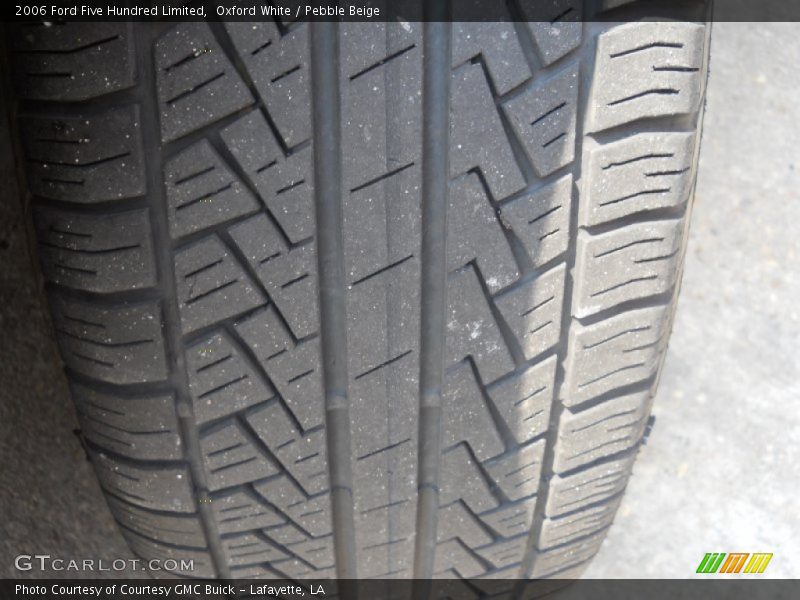 Oxford White / Pebble Beige 2006 Ford Five Hundred Limited