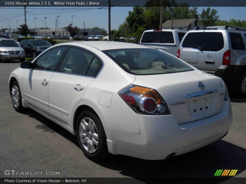 Winter Frost Pearl / Blond 2009 Nissan Altima 2.5 S