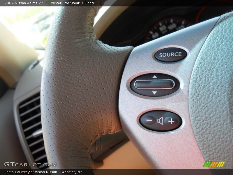 Winter Frost Pearl / Blond 2009 Nissan Altima 2.5 S