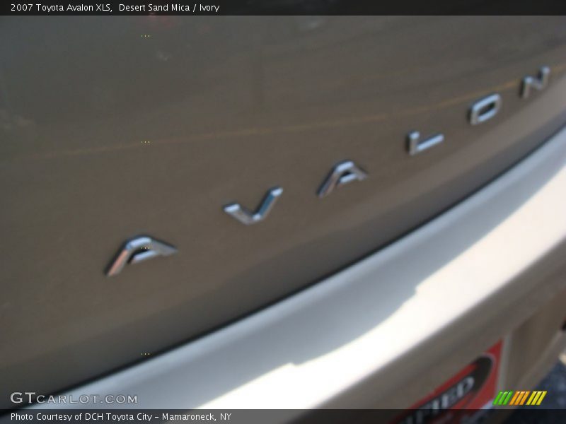 Desert Sand Mica / Ivory 2007 Toyota Avalon XLS