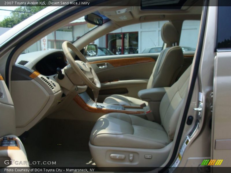 Desert Sand Mica / Ivory 2007 Toyota Avalon XLS
