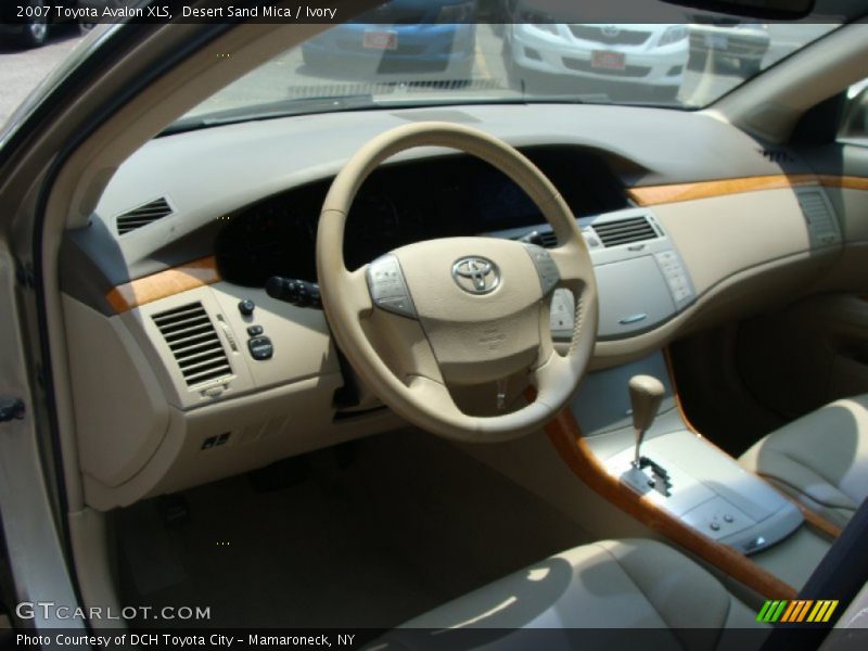 Desert Sand Mica / Ivory 2007 Toyota Avalon XLS
