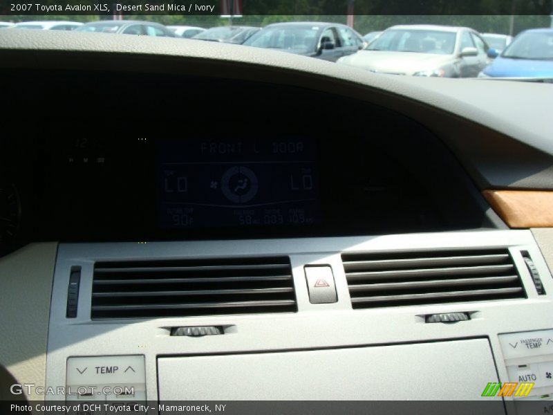 Desert Sand Mica / Ivory 2007 Toyota Avalon XLS
