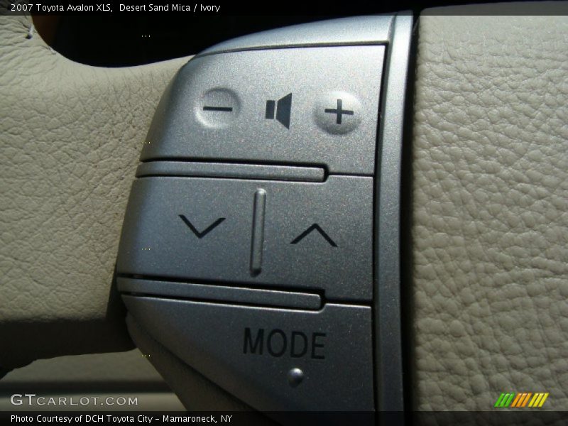 Desert Sand Mica / Ivory 2007 Toyota Avalon XLS