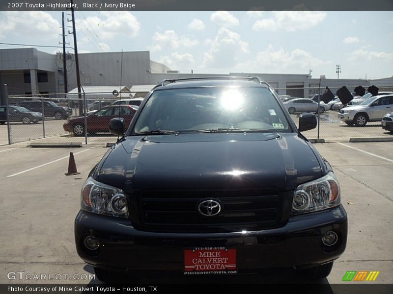 Black / Ivory Beige 2007 Toyota Highlander