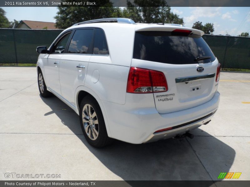Snow White Pearl / Black 2011 Kia Sorento SX V6