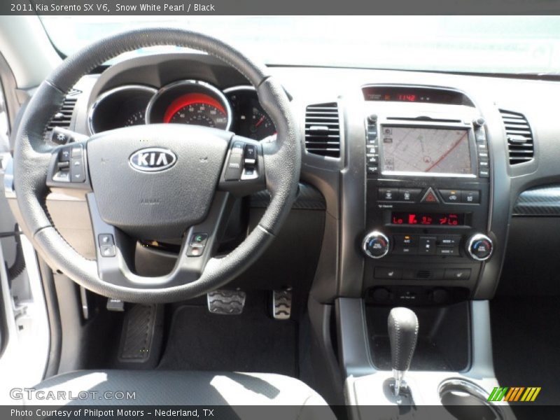 Dashboard of 2011 Sorento SX V6
