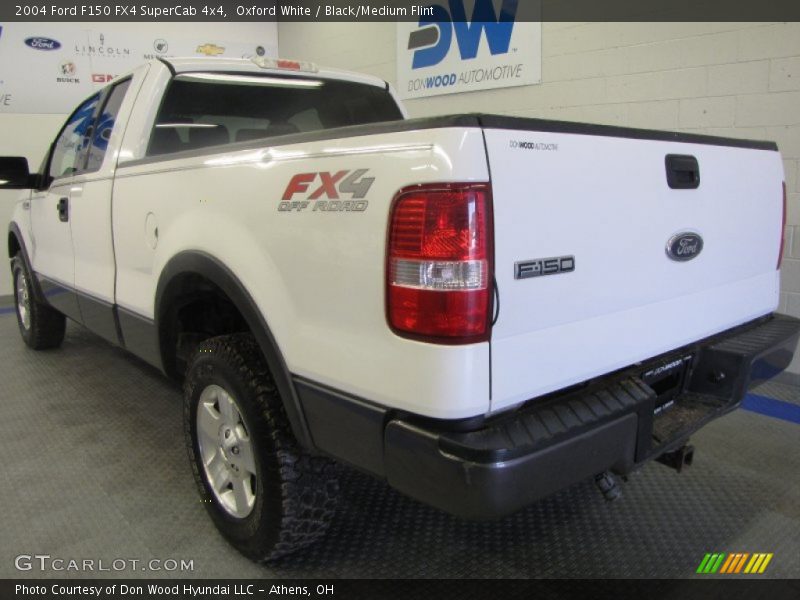 Oxford White / Black/Medium Flint 2004 Ford F150 FX4 SuperCab 4x4