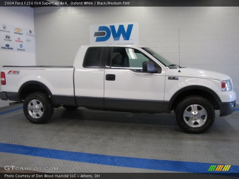 Oxford White / Black/Medium Flint 2004 Ford F150 FX4 SuperCab 4x4