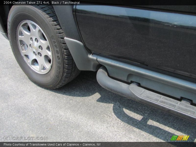 Black / Tan/Neutral 2004 Chevrolet Tahoe Z71 4x4