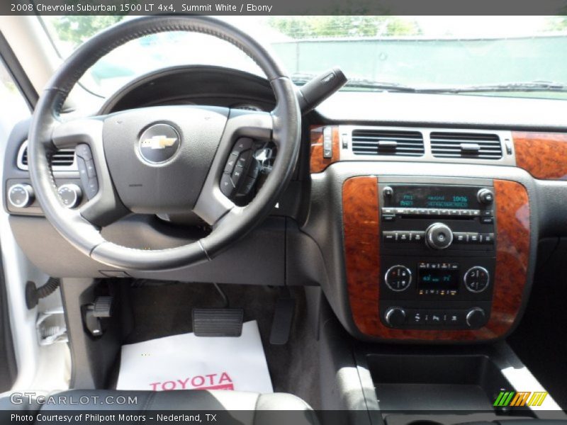 Dashboard of 2008 Suburban 1500 LT 4x4