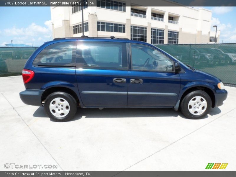  2002 Caravan SE Patriot Blue Pearl