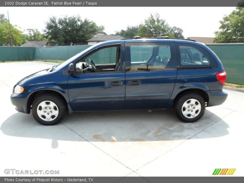 Patriot Blue Pearl / Taupe 2002 Dodge Caravan SE