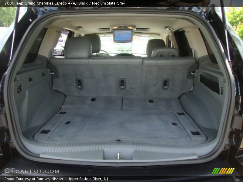 Black / Medium Slate Gray 2006 Jeep Grand Cherokee Laredo 4x4