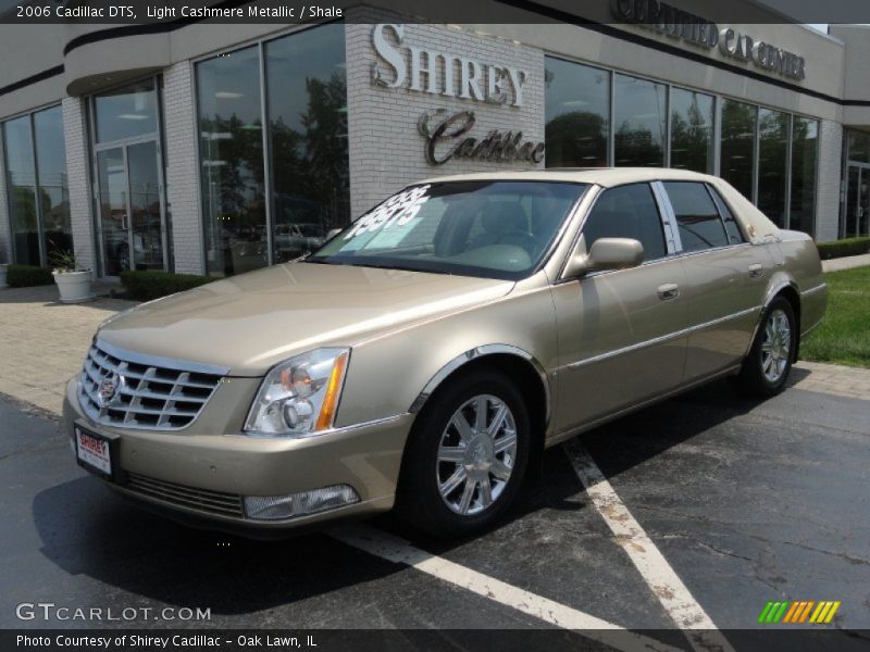 Light Cashmere Metallic / Shale 2006 Cadillac DTS