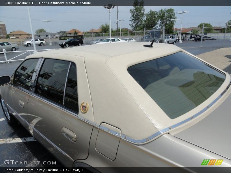 Light Cashmere Metallic / Shale 2006 Cadillac DTS
