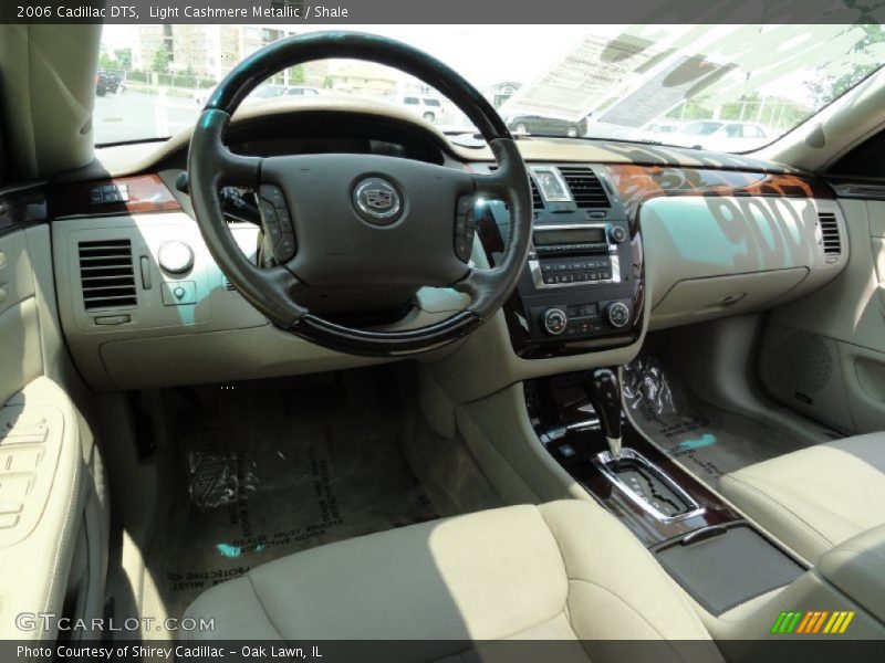 Light Cashmere Metallic / Shale 2006 Cadillac DTS