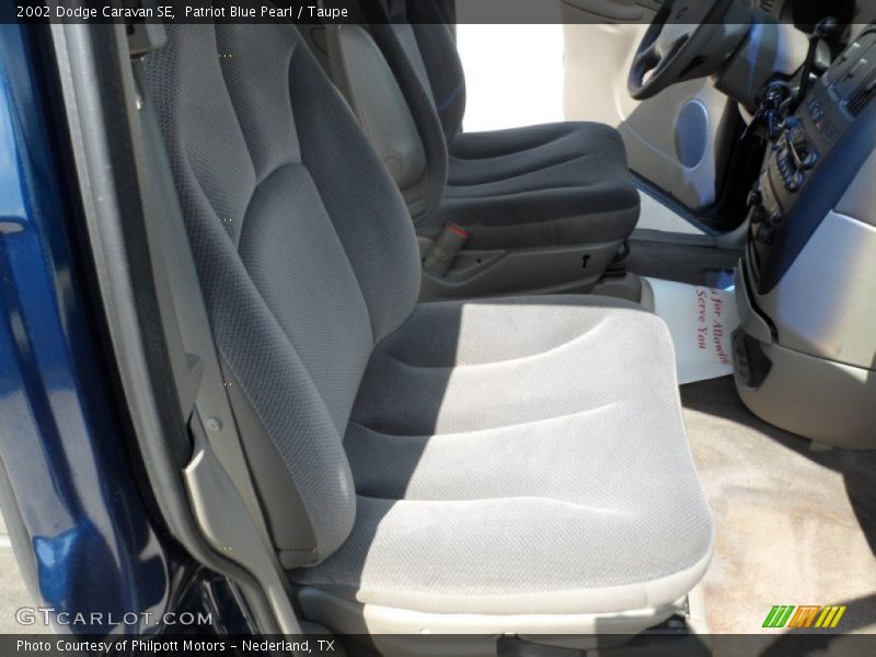  2002 Caravan SE Taupe Interior