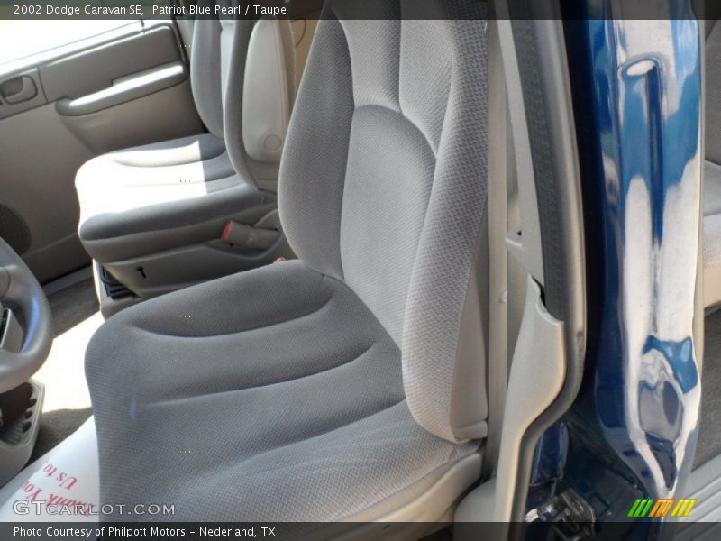 Patriot Blue Pearl / Taupe 2002 Dodge Caravan SE