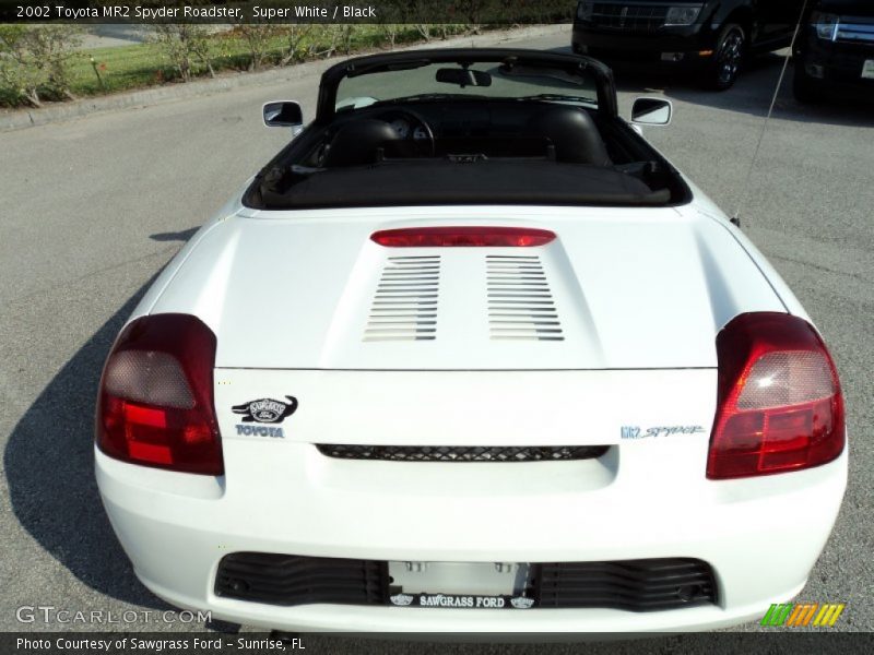 Super White / Black 2002 Toyota MR2 Spyder Roadster