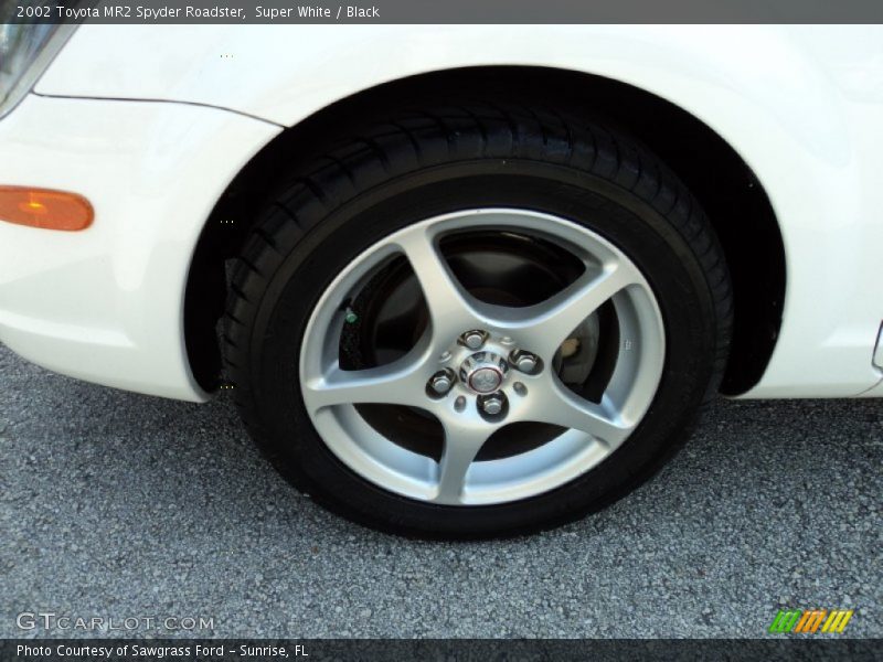 Super White / Black 2002 Toyota MR2 Spyder Roadster