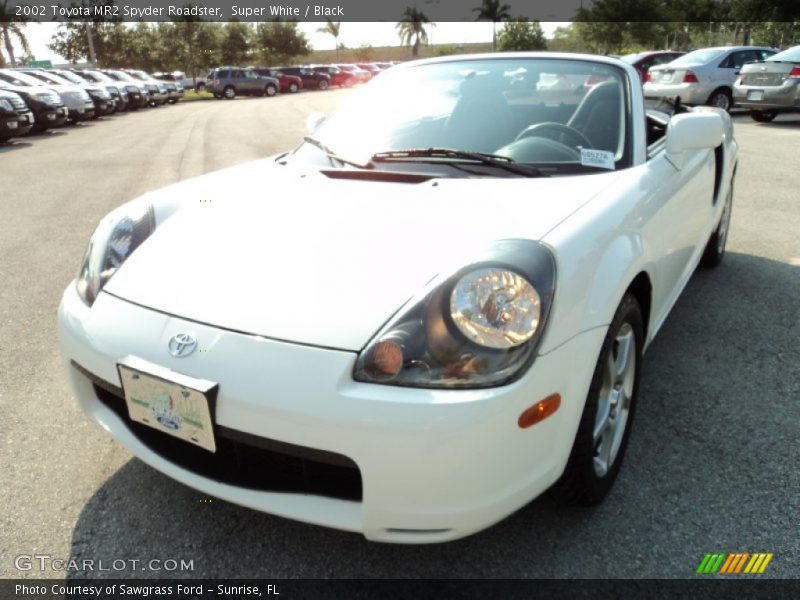 Super White / Black 2002 Toyota MR2 Spyder Roadster